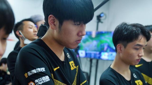 队友和敌方 队友和敌方