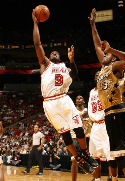 续约谈判都 续约谈判都